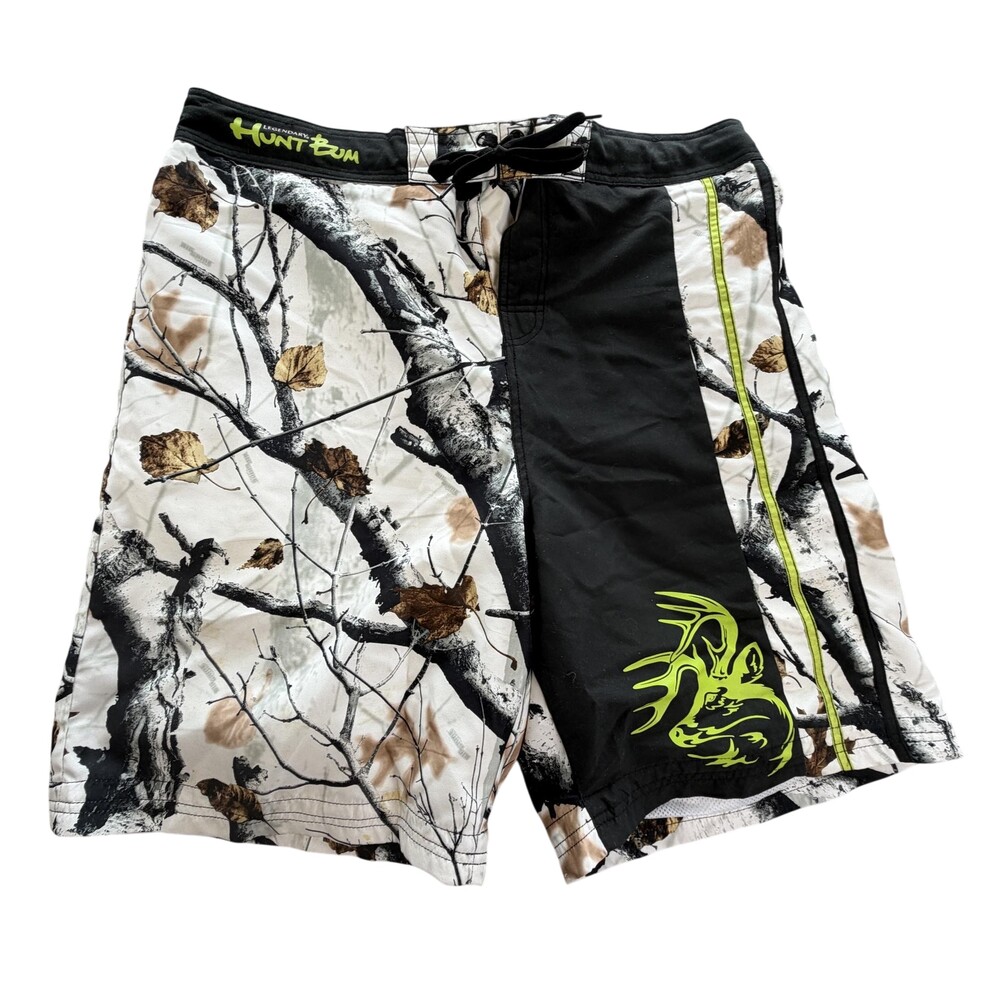Legendary Whitetails Shorts Mens XL Camo Hunt Bum Swim Trunks Lined Boardshorts
